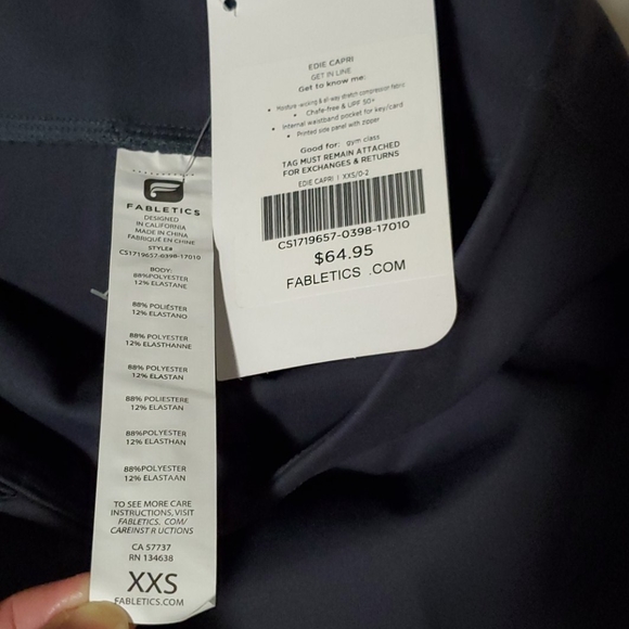 BNWT Fabletics capri - Picture 3 of 5